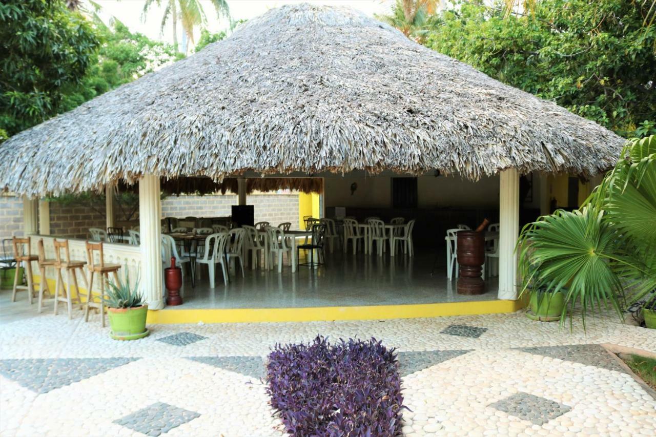 Hotel Villas Del Mar Pedernales Exteriör bild